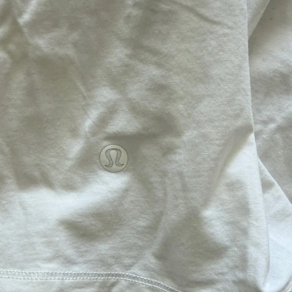 Lululemon - White - All Tied Up Tank - size 12 - Picture 10 of 10